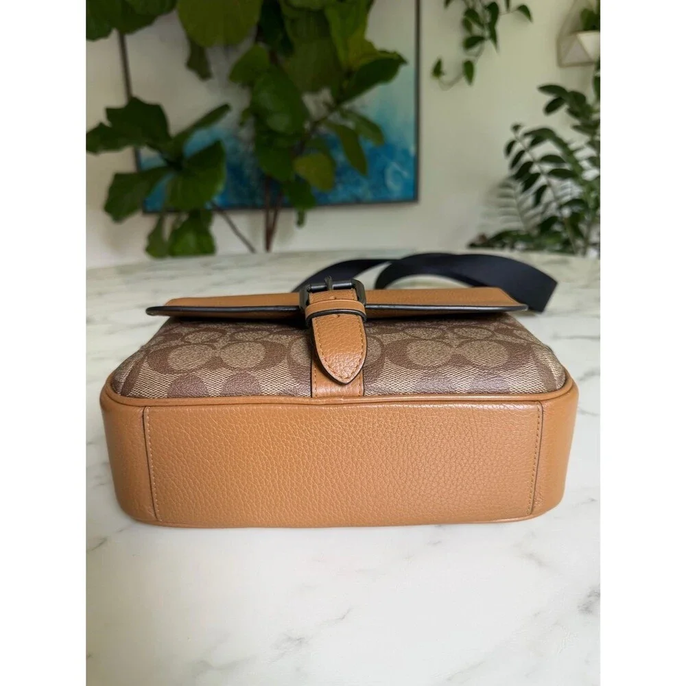 Coach Hudson Crossbody Bag In Colorblock Signature Canvas CR339 Light Saddle Tan